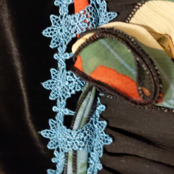 Like new 213 dress size S - Picture 6 of 10